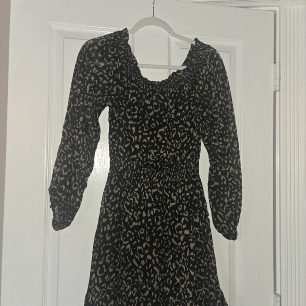 Windsor mini cheetah dress size medium